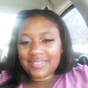 Meet your Posher, Angelica